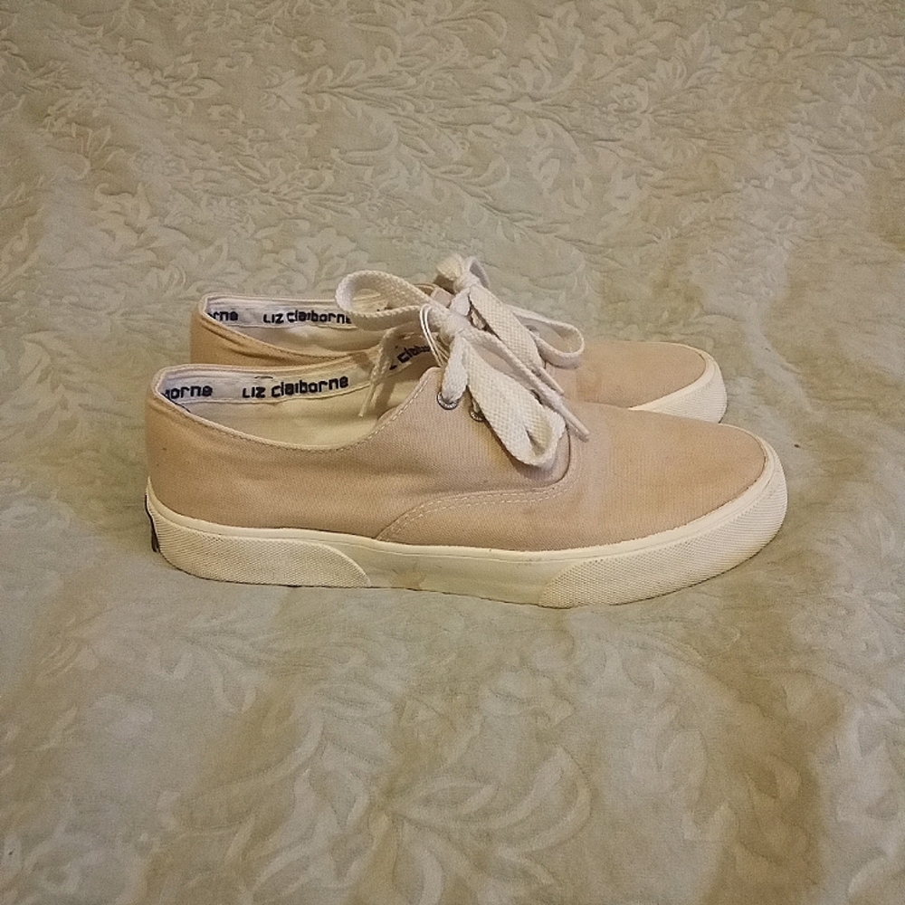 Liz Clairborne Womens Sneakers